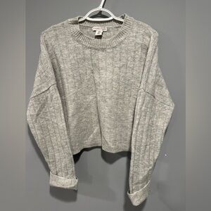Light Gray Crew Neck Sweater and pants